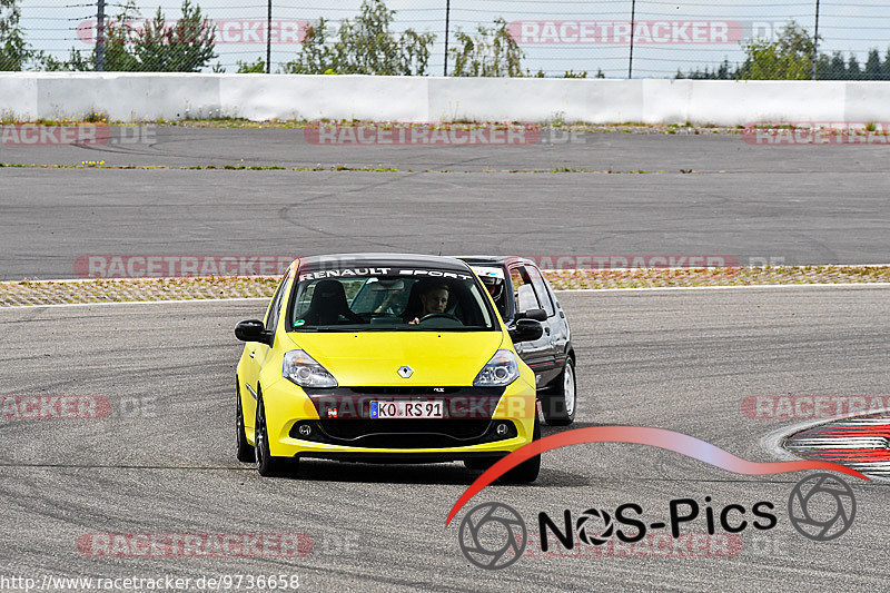 Bild #9736658 - Touristenfahrten Nürburgring GP-Strecke (26.07.2020)