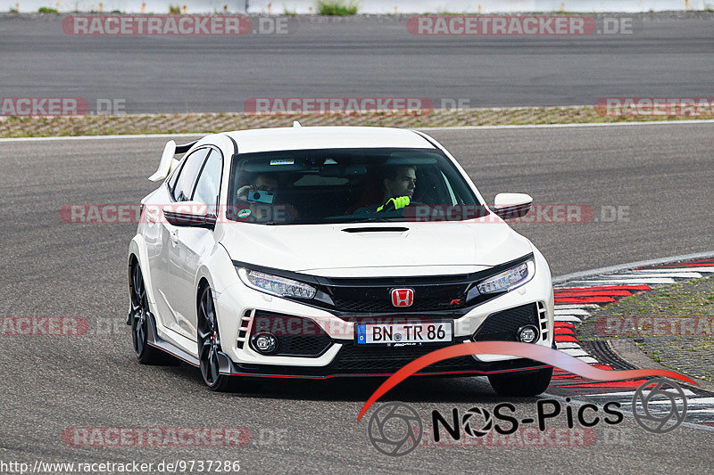 Bild #9737286 - Touristenfahrten Nürburgring GP-Strecke (26.07.2020)