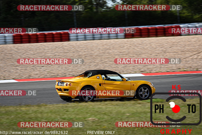 Bild #9882632 - Touristenfahrten Nürburgring GP-Strecke (04.08.2020)