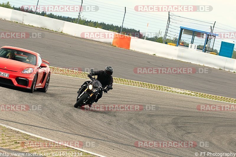 Bild #10302334 - Touristenfahrten Nürburgring GP-Strecke (23.08.2020)