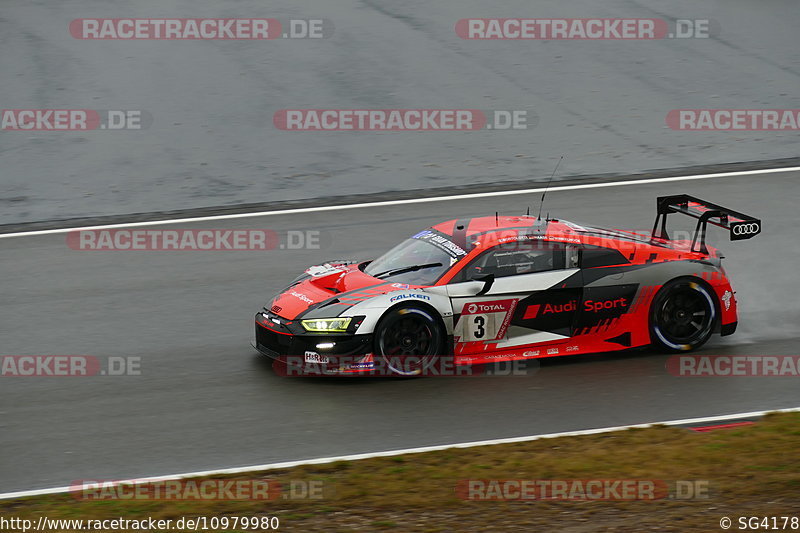 Bild #10979980 - 48. ADAC Total 24h-Rennen Nürburgring