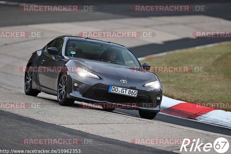 Bild #10962353 - Touristenfahrten Nürburgring Nordschleife (28.09.2020)