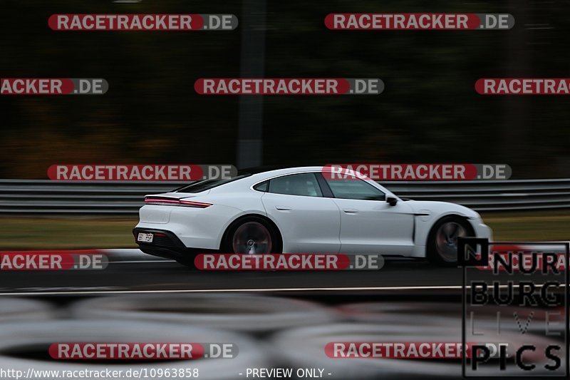 Bild #10963858 - Touristenfahrten Nürburgring Nordschleife (28.09.2020)