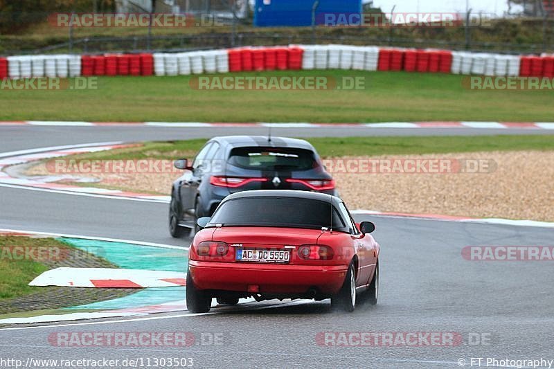 Bild #11303503 - Touristenfahrten Nürburgring GP-Strecke (25.10.2020)