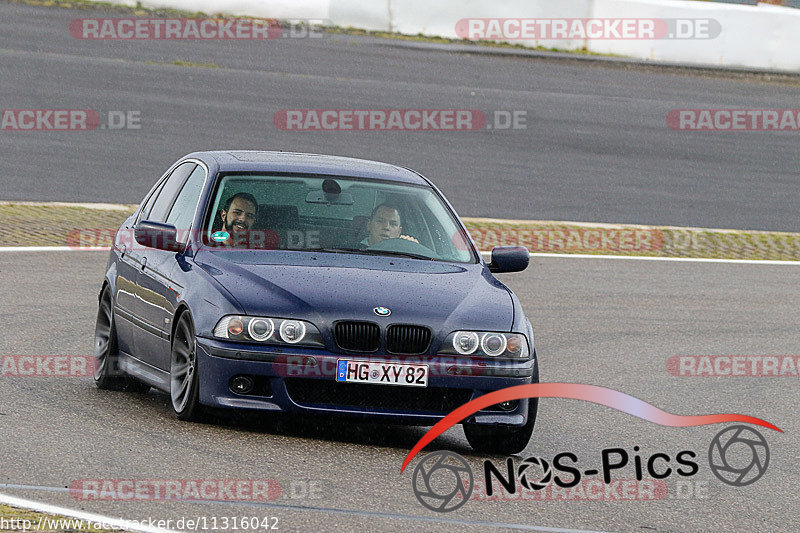 Bild #11316042 - Touristenfahrten Nürburgring GP-Strecke (25.10.2020)