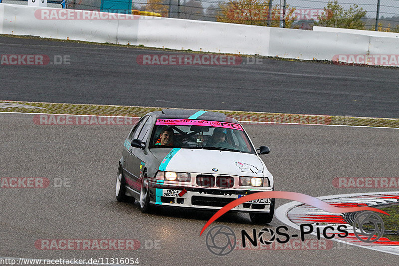 Bild #11316054 - Touristenfahrten Nürburgring GP-Strecke (25.10.2020)