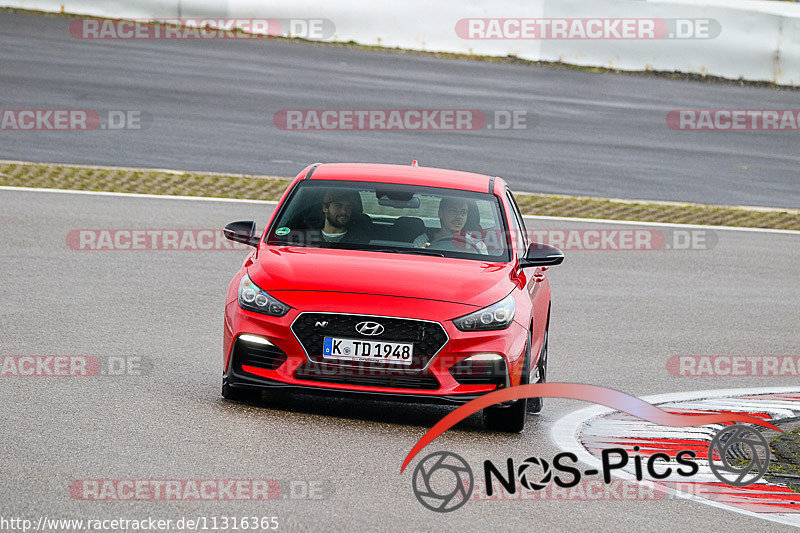 Bild #11316365 - Touristenfahrten Nürburgring GP-Strecke (25.10.2020)