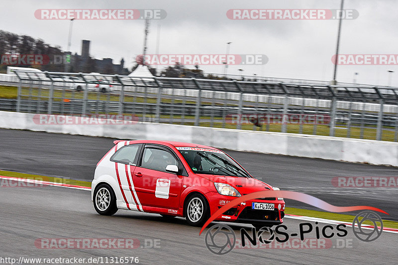 Bild #11316576 - Touristenfahrten Nürburgring GP-Strecke (25.10.2020)