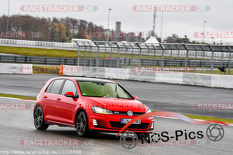 Bild #11316588 - Touristenfahrten Nürburgring GP-Strecke (25.10.2020)