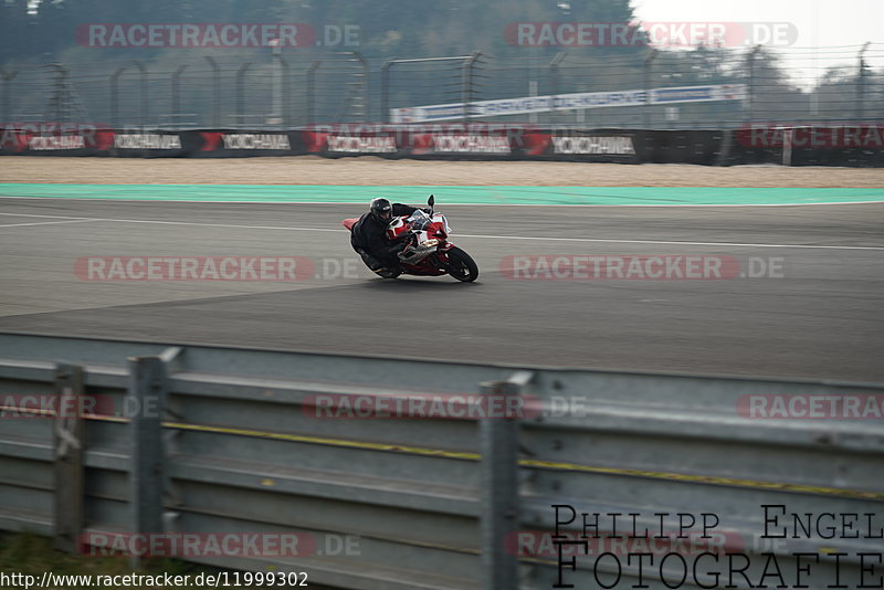 Bild #11999302 - Touristenfahrten Nürburgring GP-Strecke (02.04.2021)