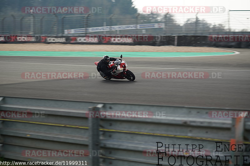 Bild #11999311 - Touristenfahrten Nürburgring GP-Strecke (02.04.2021)