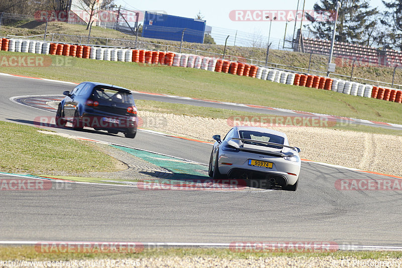 Bild #12021596 - Touristenfahrten Nürburgring GP-Strecke (03.04.2021)