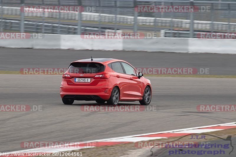 Bild #12064561 - Touristenfahrten Nürburgring GP-Strecke (04.04.2021)