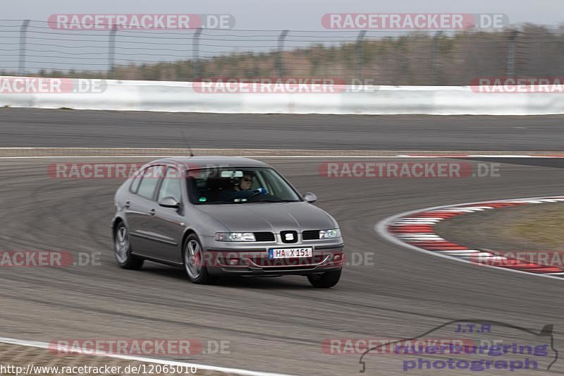 Bild #12065010 - Touristenfahrten Nürburgring GP-Strecke (04.04.2021)