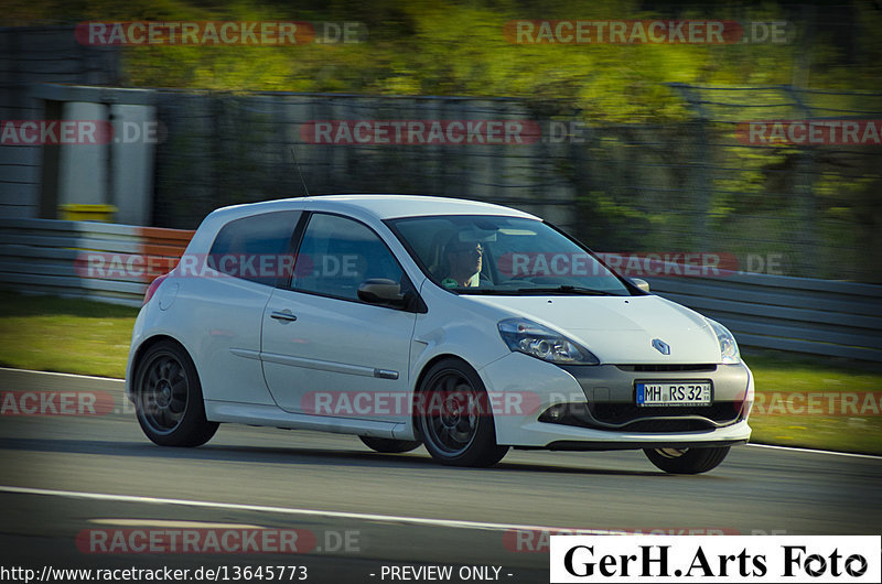 Bild #13645773 - Touristenfahrten Nürburgring GP-Strecke (18.05.2021)