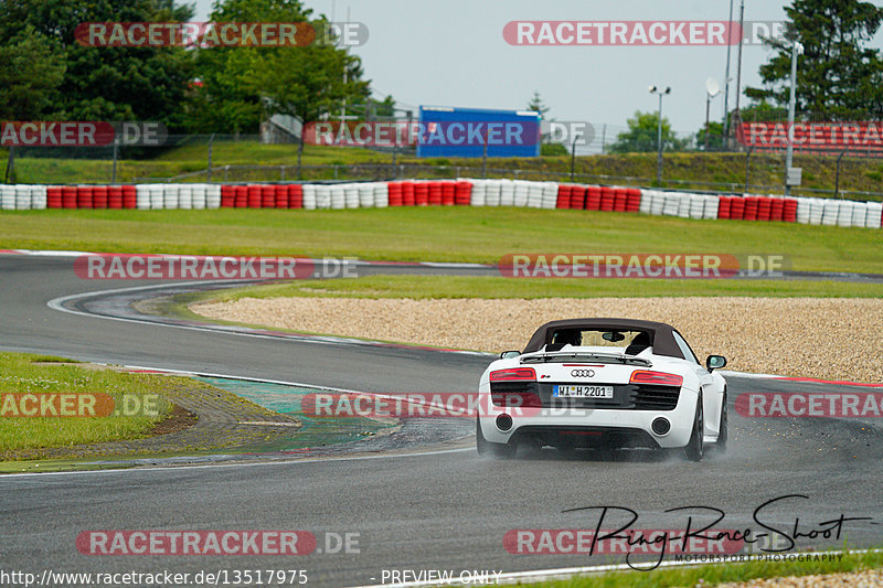 Bild #13517975 - Touristenfahrten Nürburgring GP-Strecke (29.06.2021)