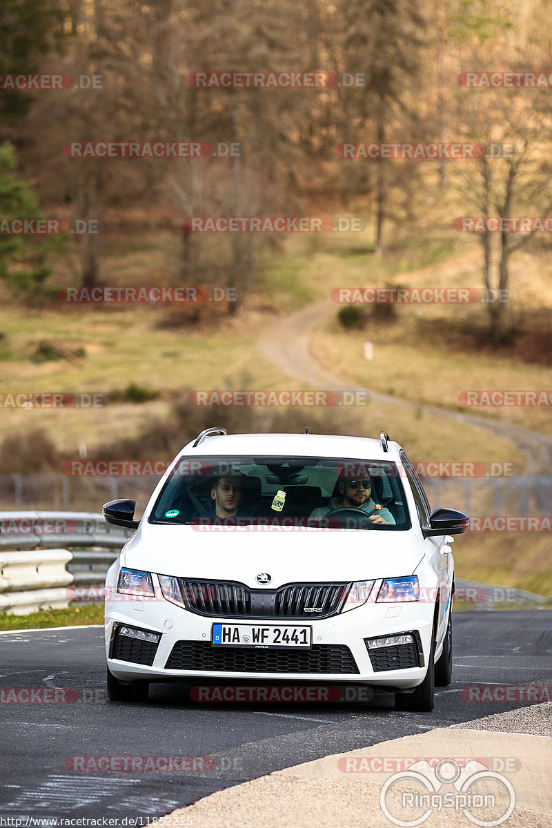 Bild #11852225 - Touristenfahrten Nürburgring Nordschleife (28.03.2021)