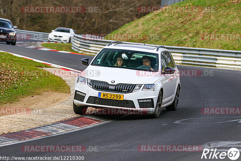 Bild #12210300 - Touristenfahrten Nürburgring Nordschleife (18.04.2021)