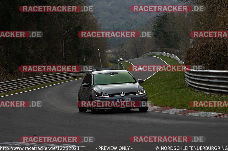 Bild #12252021 - Touristenfahrten Nürburgring Nordschleife (18.04.2021)