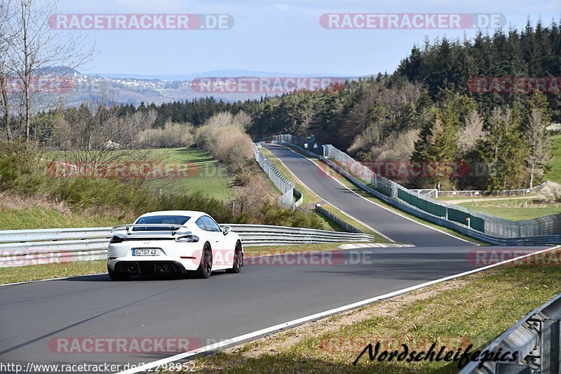 Bild #12298952 - Touristenfahrten Nürburgring Nordschleife (25.04.2021)