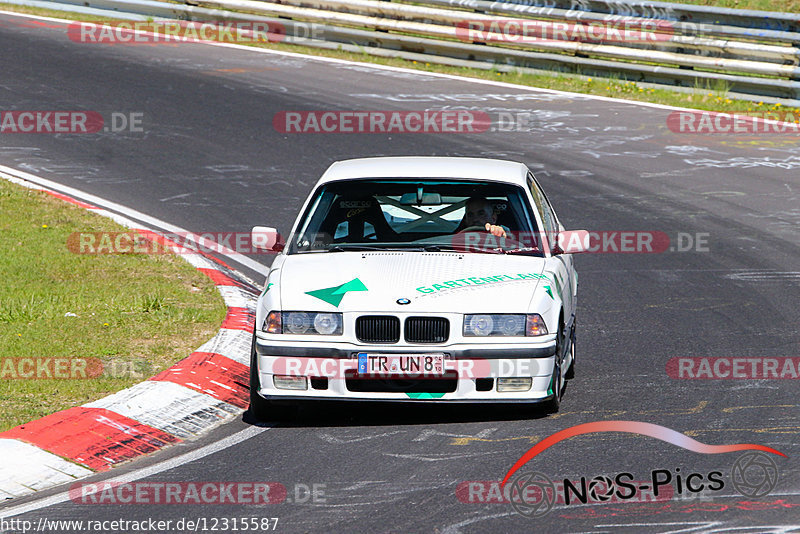 Bild #12315587 - Touristenfahrten Nürburgring Nordschleife (25.04.2021)