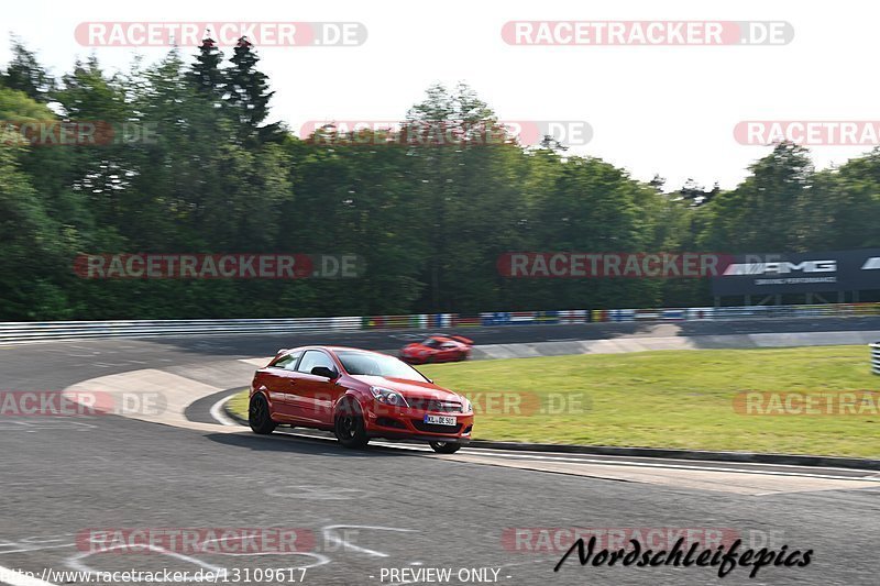 Bild #13109617 - Touristenfahrten Nürburgring Nordschleife (09.06.2021)