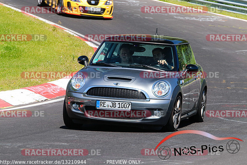 Bild #13210944 - Touristenfahrten Nürburgring Nordschleife (13.06.2021)