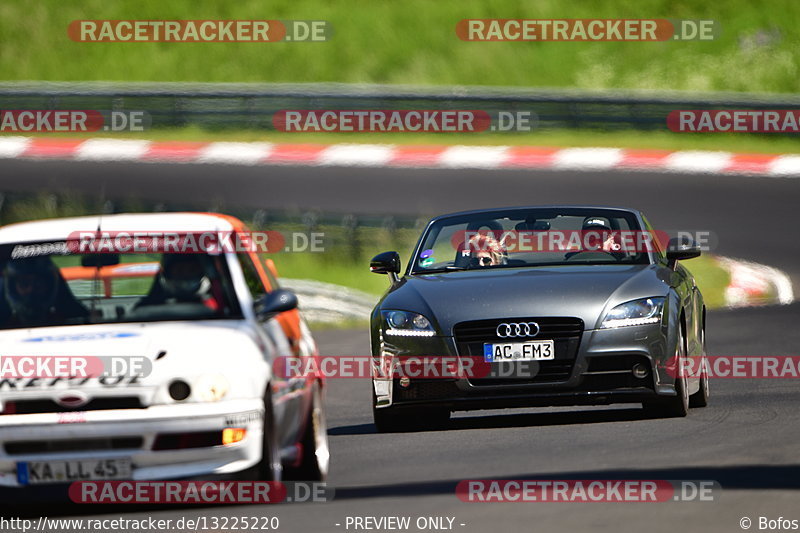 Bild #13225220 - Touristenfahrten Nürburgring Nordschleife (13.06.2021)