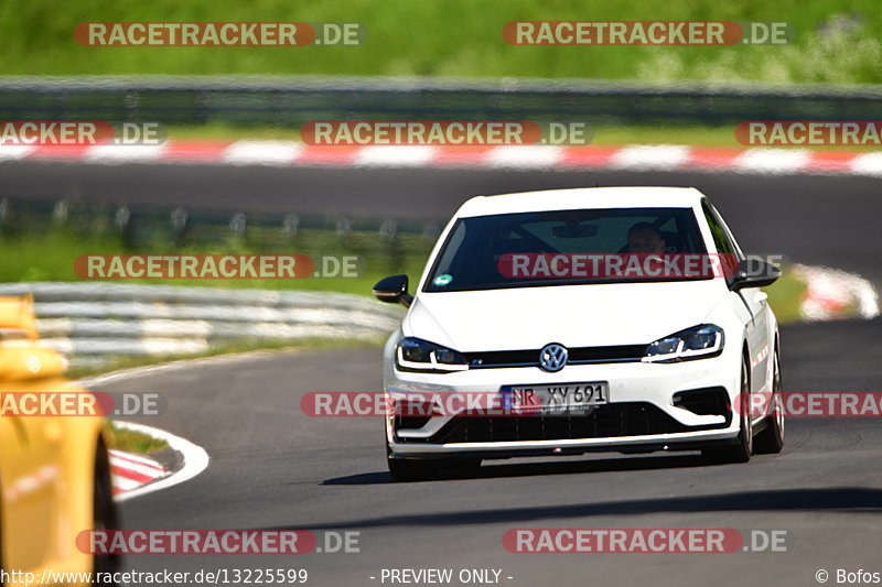 Bild #13225599 - Touristenfahrten Nürburgring Nordschleife (13.06.2021)