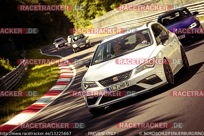 Bild #13225667 - Touristenfahrten Nürburgring Nordschleife (13.06.2021)