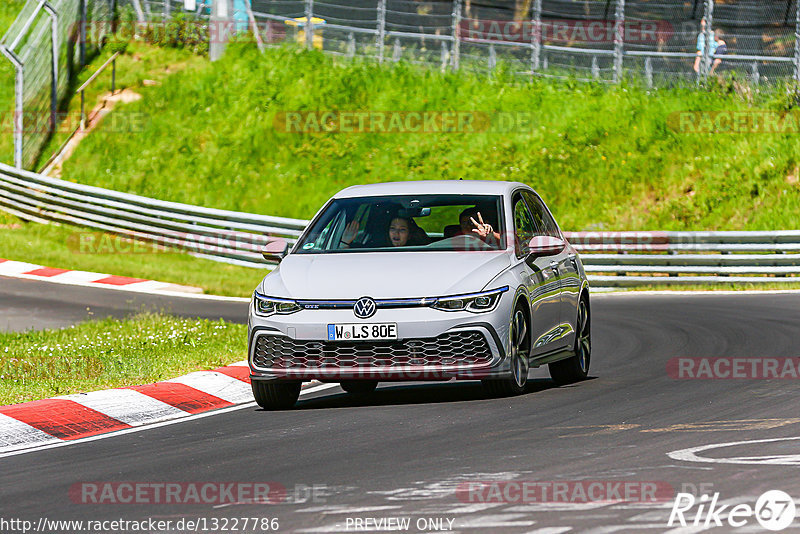 Bild #13227786 - Touristenfahrten Nürburgring Nordschleife (13.06.2021)