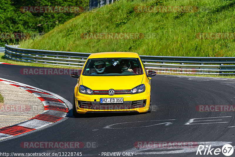 Bild #13228745 - Touristenfahrten Nürburgring Nordschleife (13.06.2021)