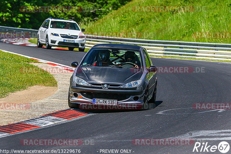 Bild #13229676 - Touristenfahrten Nürburgring Nordschleife (13.06.2021)