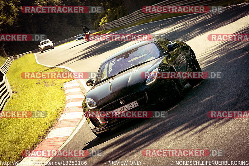 Bild #13252186 - Touristenfahrten Nürburgring Nordschleife (13.06.2021)