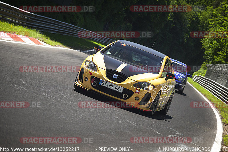 Bild #13252217 - Touristenfahrten Nürburgring Nordschleife (13.06.2021)