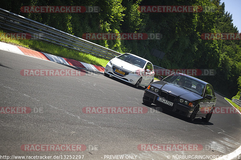 Bild #13252297 - Touristenfahrten Nürburgring Nordschleife (13.06.2021)