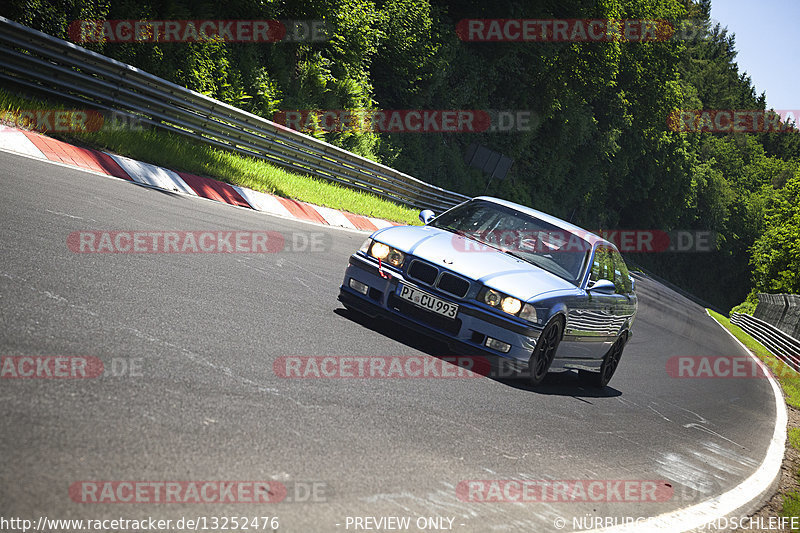 Bild #13252476 - Touristenfahrten Nürburgring Nordschleife (13.06.2021)