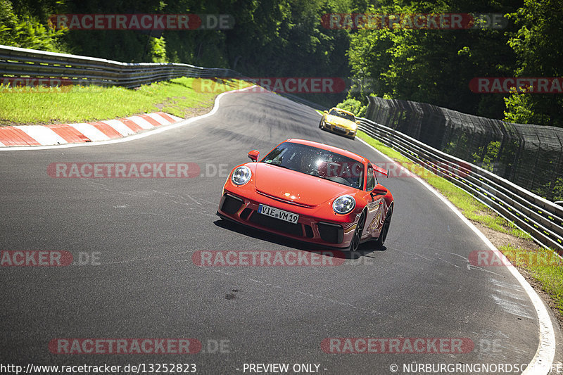 Bild #13252823 - Touristenfahrten Nürburgring Nordschleife (13.06.2021)