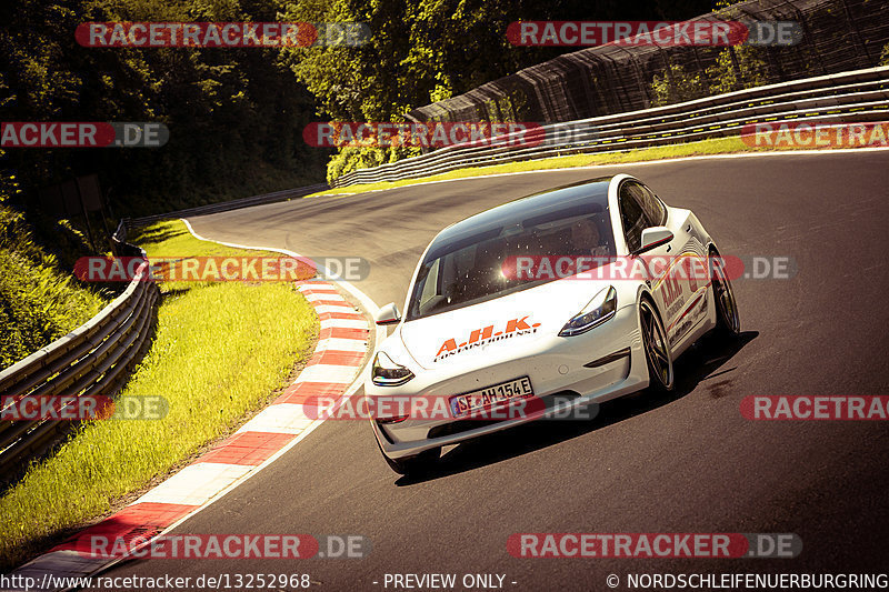 Bild #13252968 - Touristenfahrten Nürburgring Nordschleife (13.06.2021)