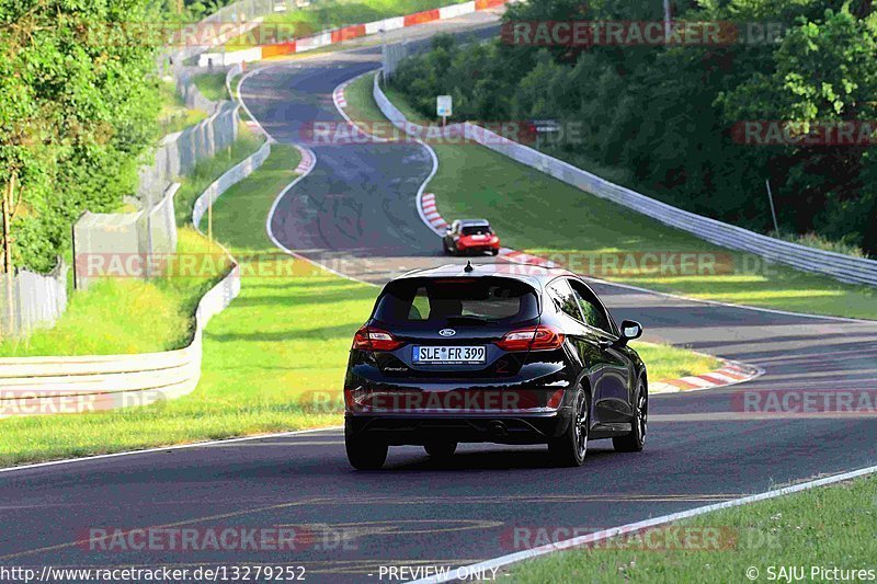 Bild #13279252 - Touristenfahrten Nürburgring Nordschleife (17.06.2021)