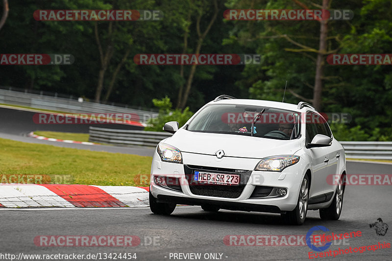 Bild #13424454 - Touristenfahrten Nürburgring Nordschleife (24.06.2021)