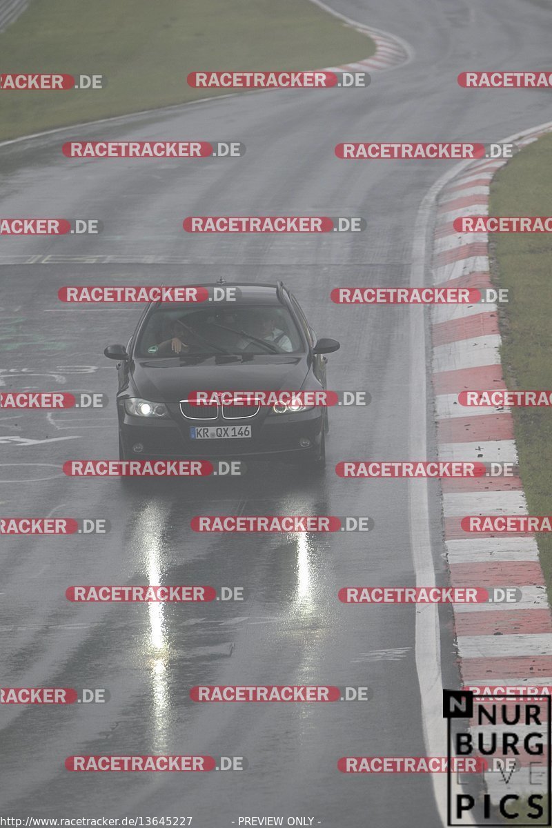 Bild #13645227 - Touristenfahrten Nürburgring Nordschleife (24.06.2021)