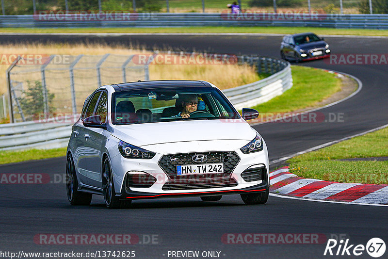 Bild #13742625 - Touristenfahrten Nürburgring Nordschleife (04.08.2021)