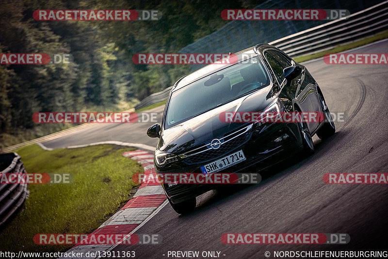 Bild #13911363 - Touristenfahrten Nürburgring Nordschleife (12.08.2021)