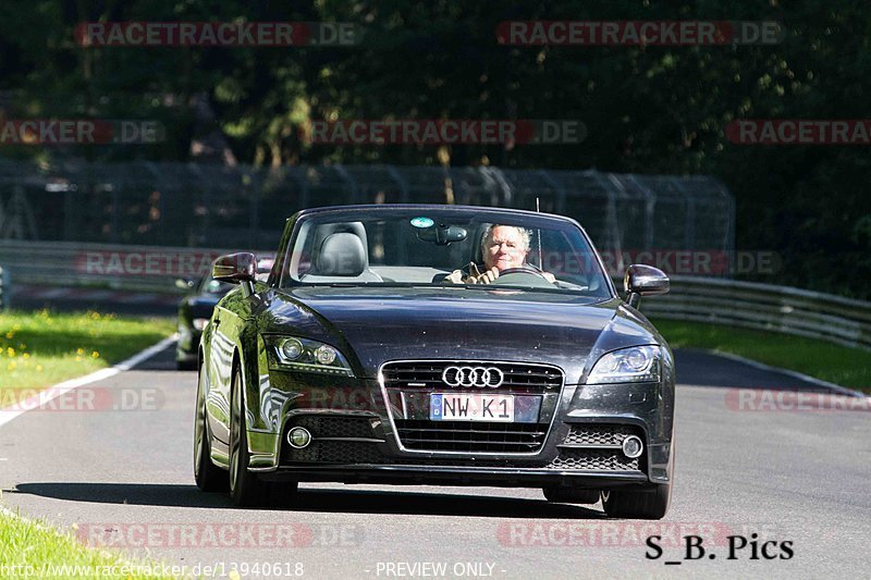 Bild #13940618 - Touristenfahrten Nürburgring Nordschleife (14.08.2021)