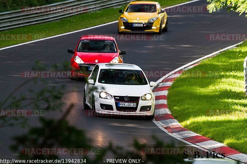 Bild #13942834 - Touristenfahrten Nürburgring Nordschleife (14.08.2021)