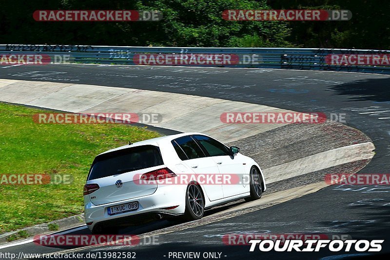 Bild #13982582 - Touristenfahrten Nürburgring Nordschleife (14.08.2021)