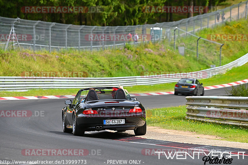 Bild #13999773 - Touristenfahrten Nürburgring Nordschleife (15.08.2021)