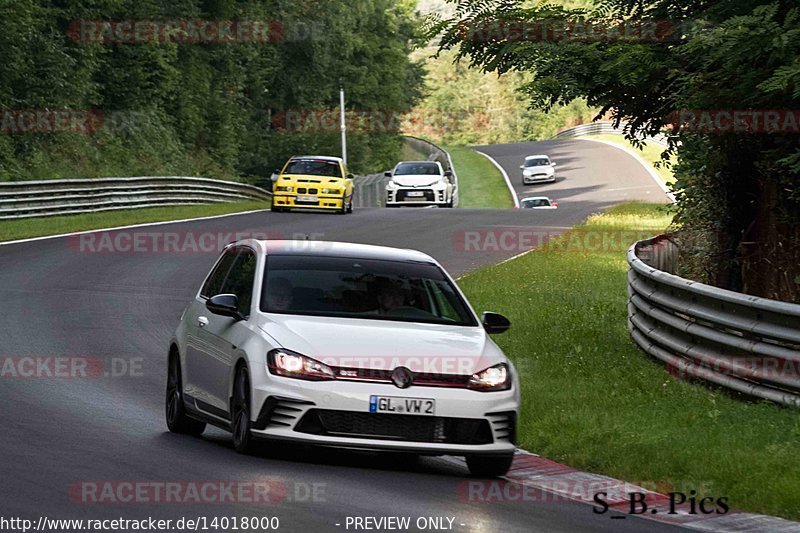 Bild #14018000 - Touristenfahrten Nürburgring Nordschleife (15.08.2021)