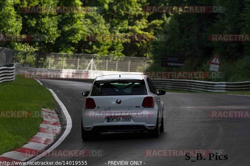 Bild #14019555 - Touristenfahrten Nürburgring Nordschleife (15.08.2021)